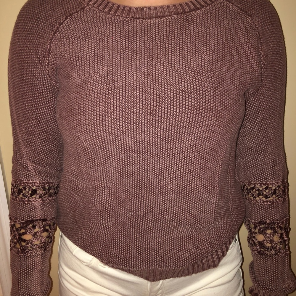 Tillys sweater